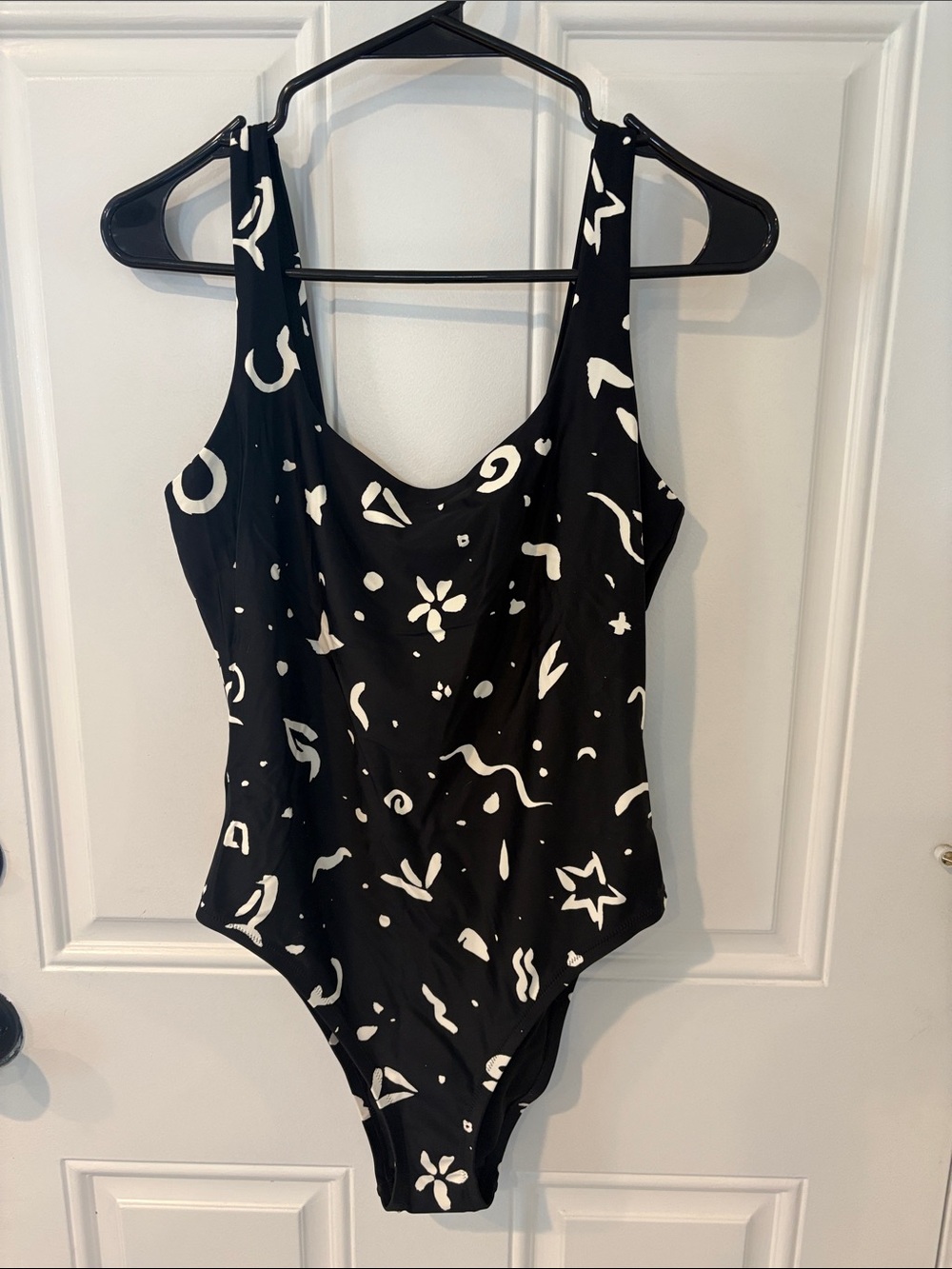 Madewell Black and White Abstract One-Piece Swimsuit NWT size Medium